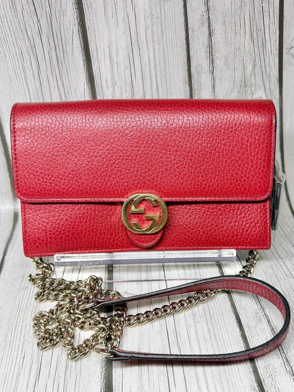 PRE LOVED Gucci Leather Interlocking G Wallet on Chain Crossbody Bag